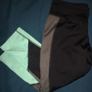 Workout capris. Tek gear-dry tek